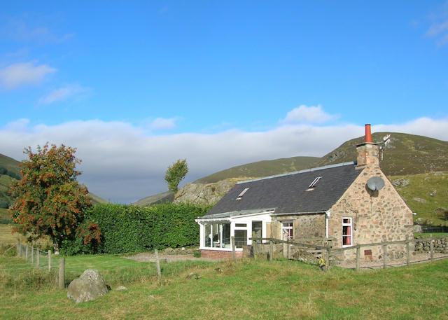 Dalmunzie Highland Cottages