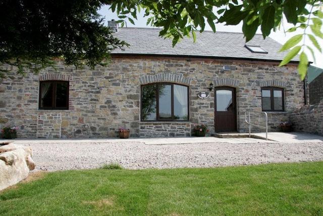 Tytanglwyst Farm Holiday Cottages