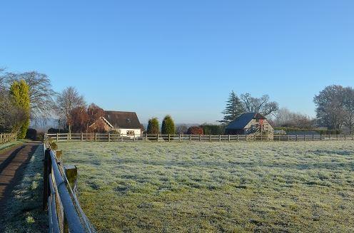 Hollambys Cottages