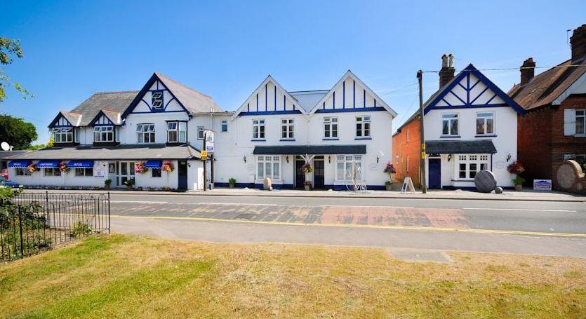 Penny Farthing Cottages