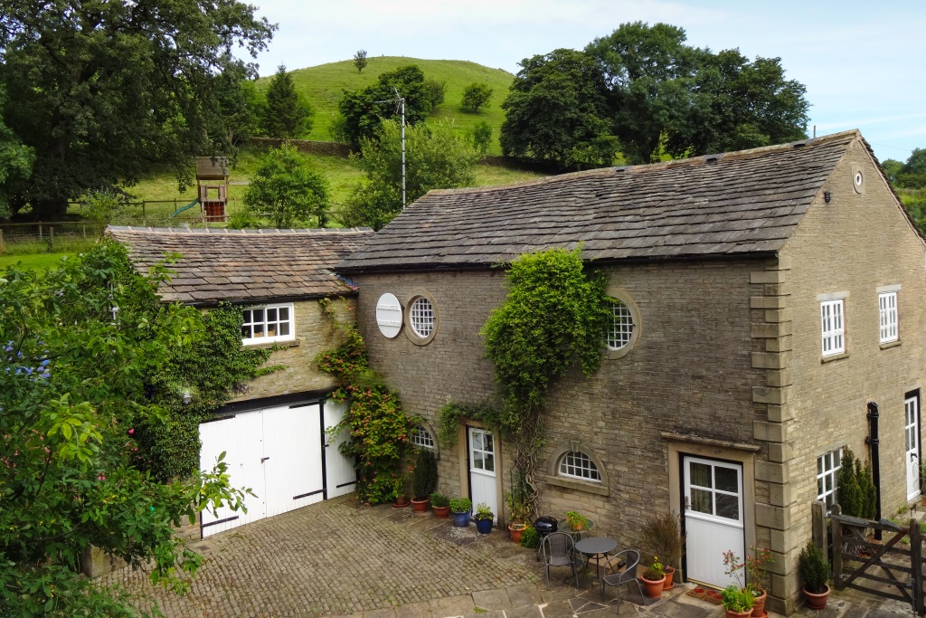 Kerridge End Holiday Cottages