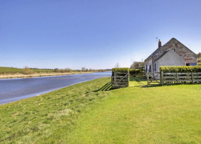 West Ord Holiday Cottages