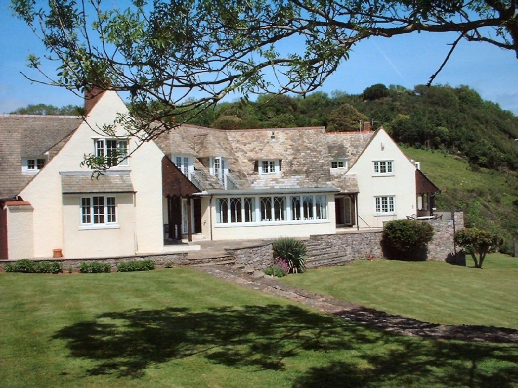 Monkswell Park Cottage & Monkswell Park Garden Rooms