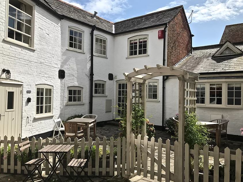 Courtyard Cottages