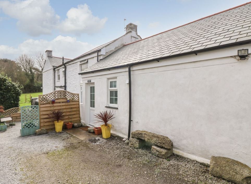 Manor Farmhouse Cottage