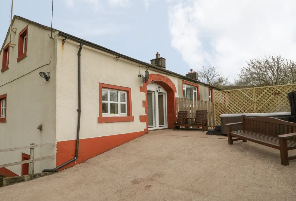 Bleng Barn Cottage