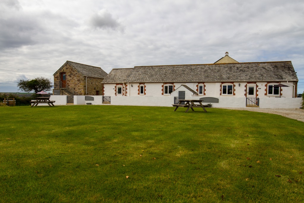 Trerice Holiday Barns