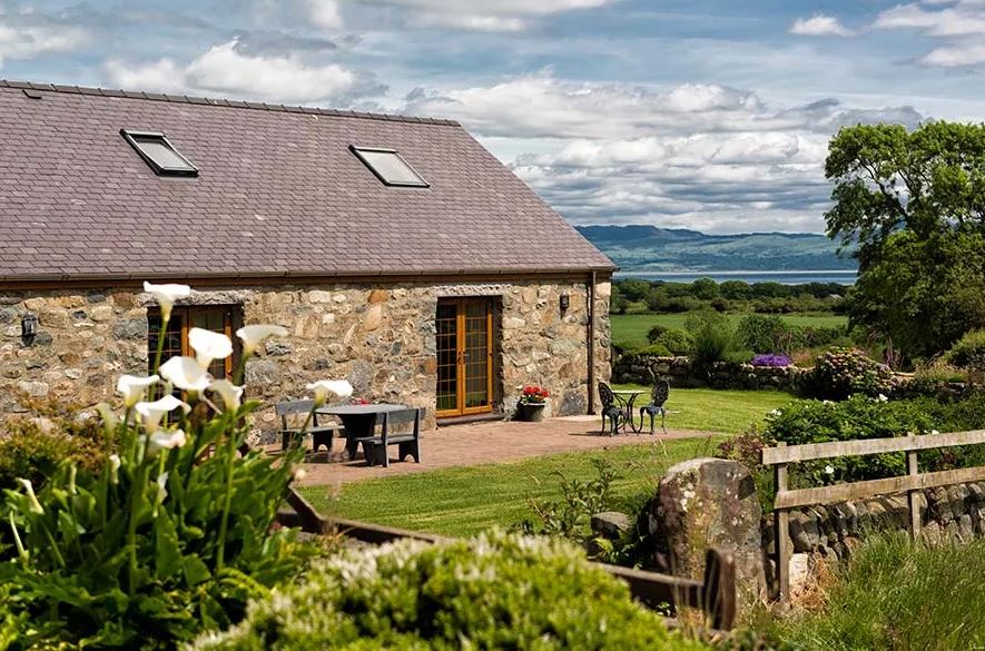 Chwilog Fawr Cottages & Farmhouse