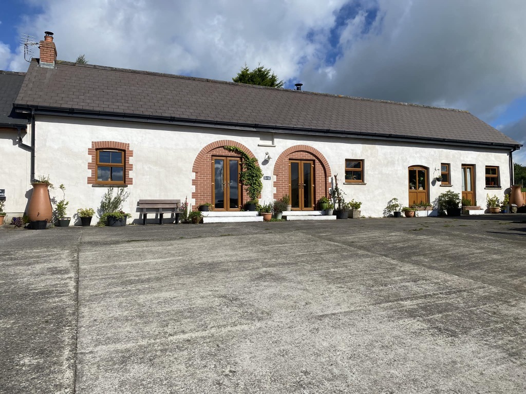 The Coach House at Bronhaul Farm