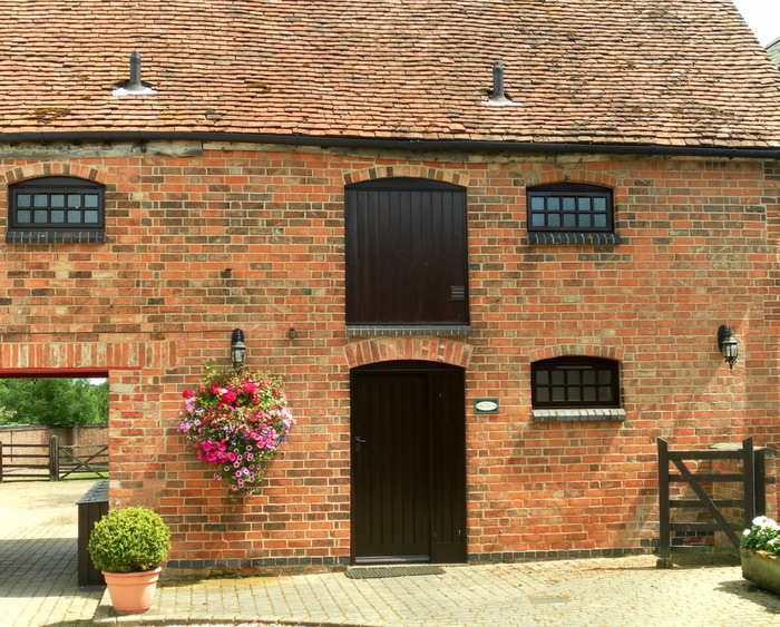 Lawford Hill Farm Cottages