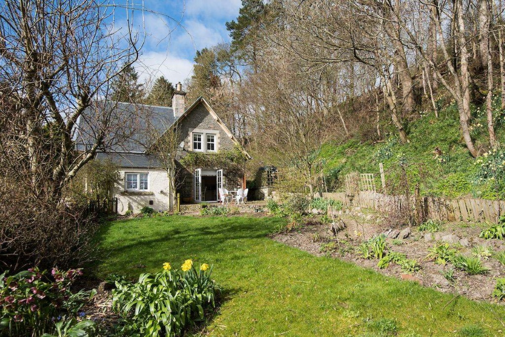 Willowherb & Foxglove Cottage