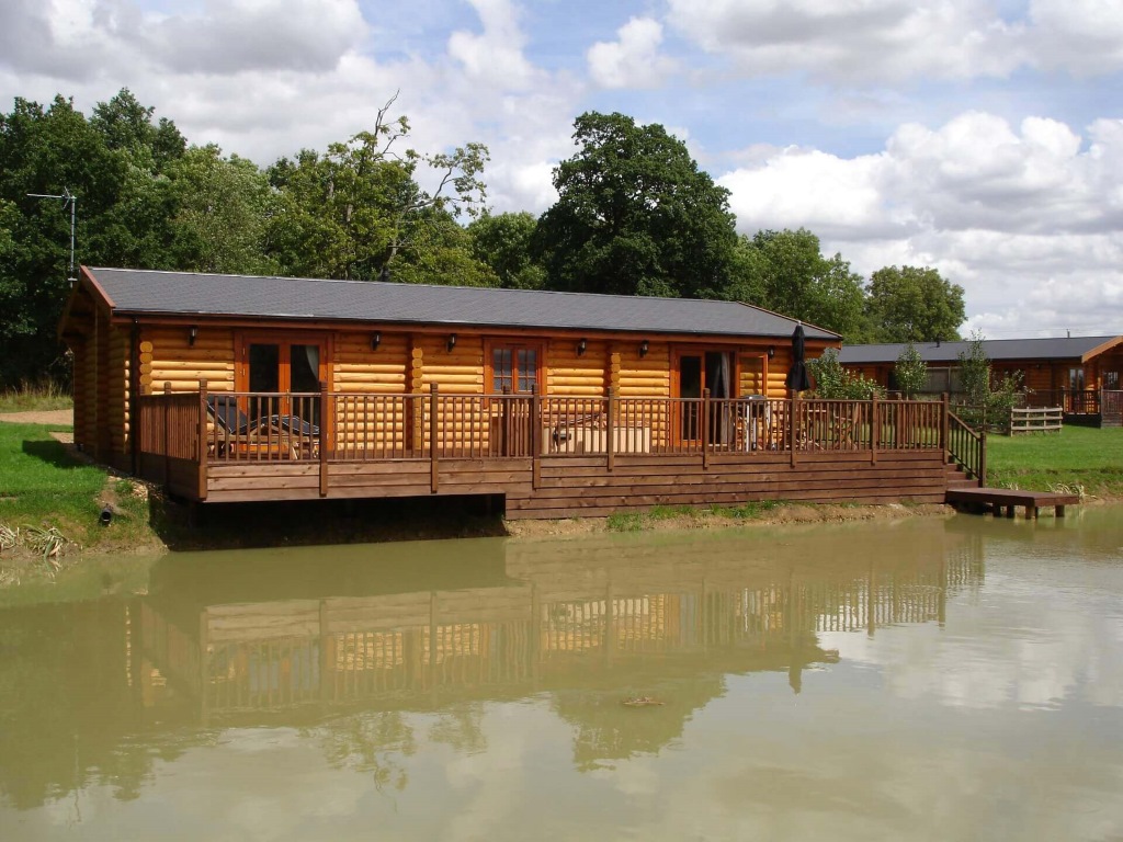 Stretton Lakes