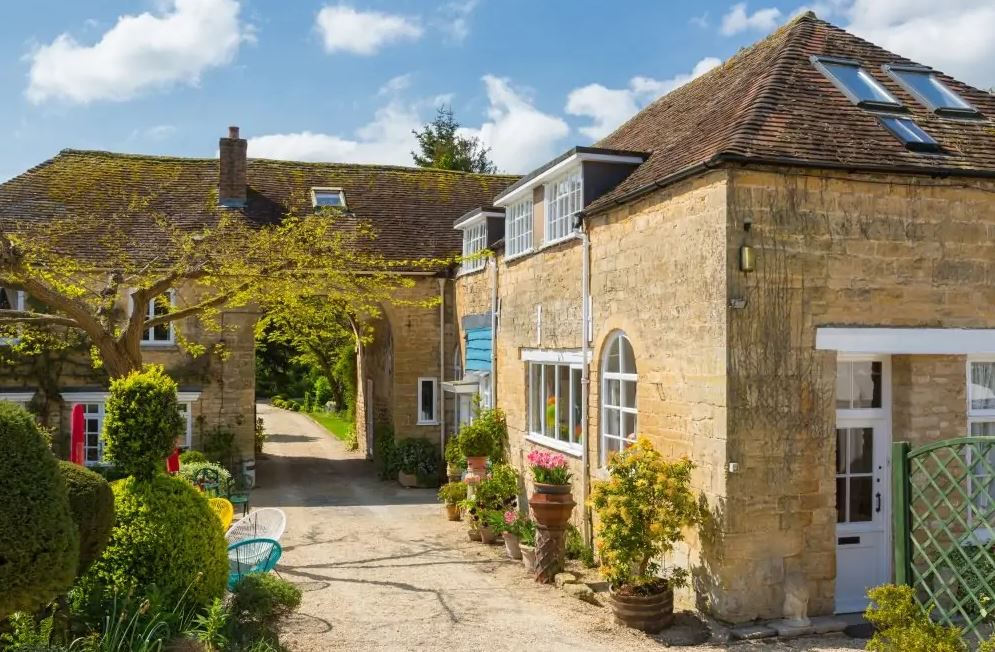 The Courtyard Cottages at Upper Court