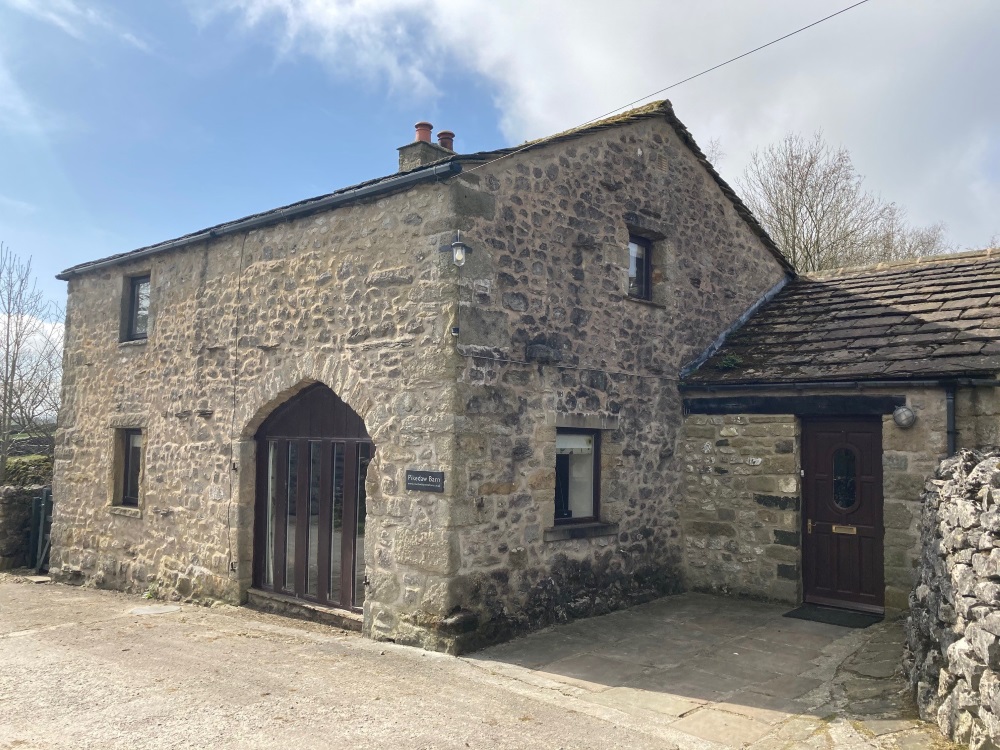 Pikedaw Barn