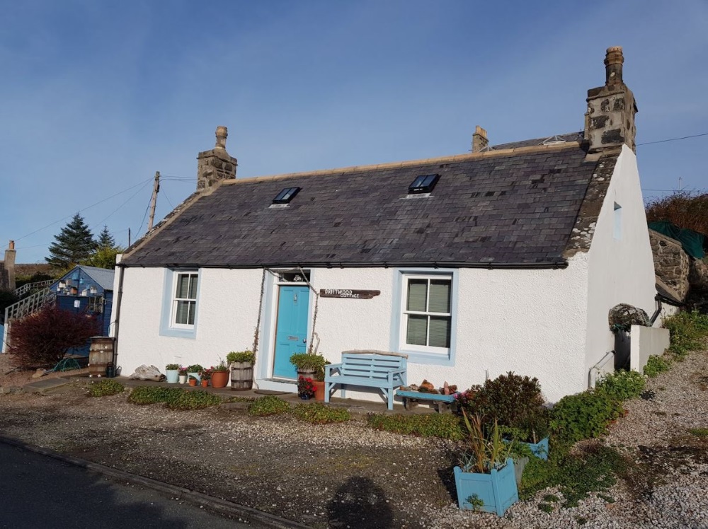 Driftwood Cottage & The Old Police Station