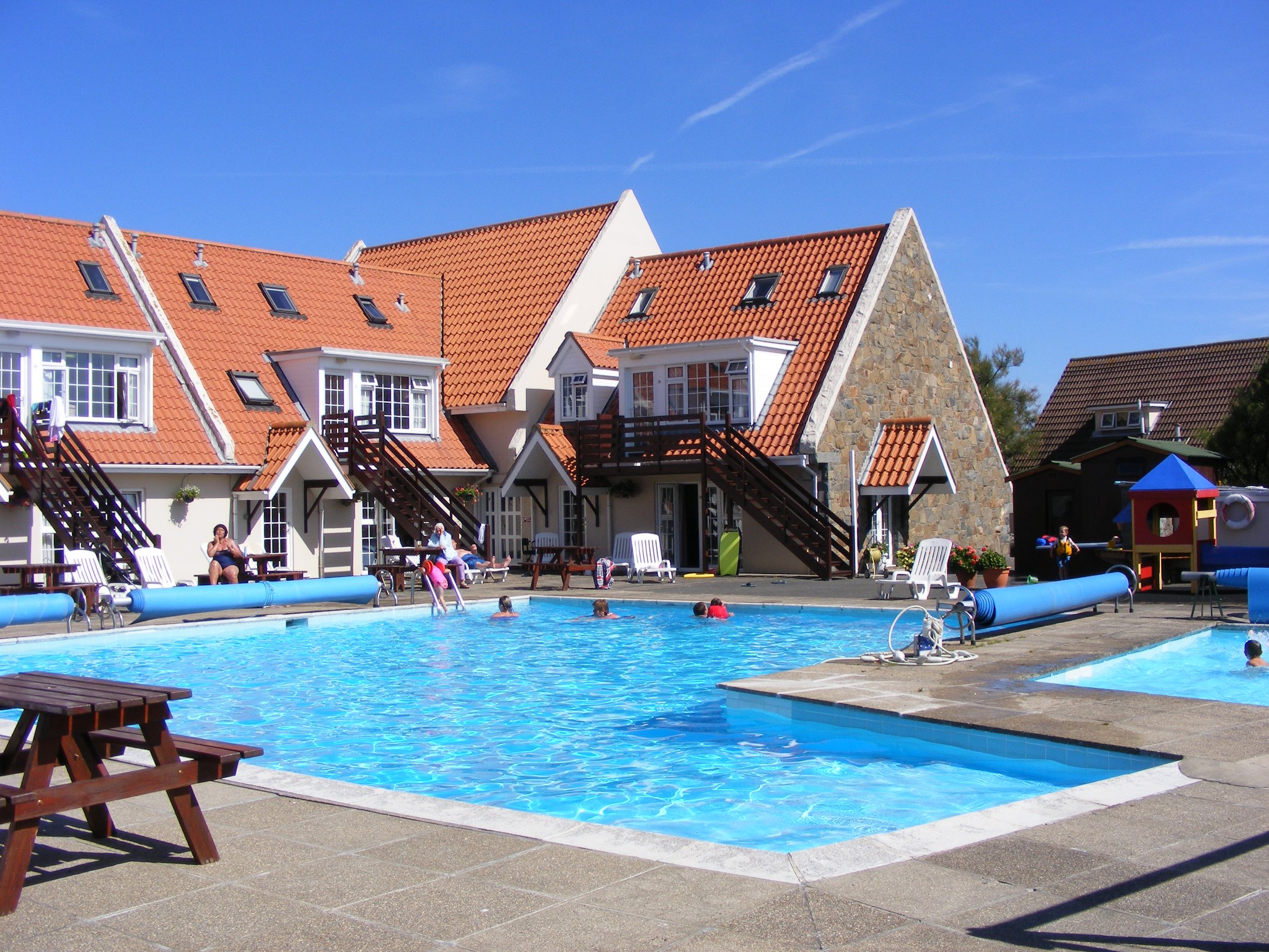 Vazon Bay Apartments