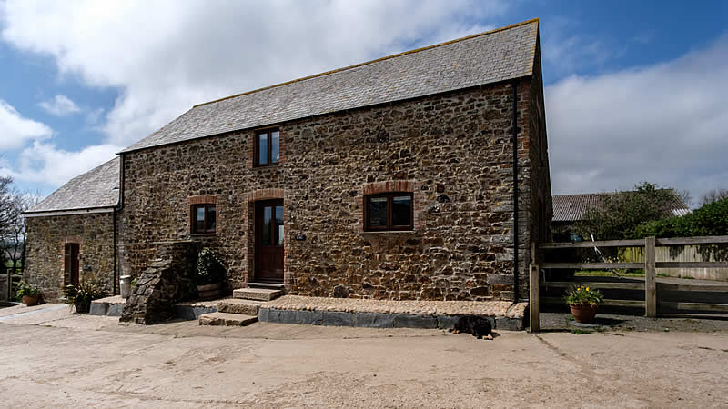 Tolraggott Farm Cottages