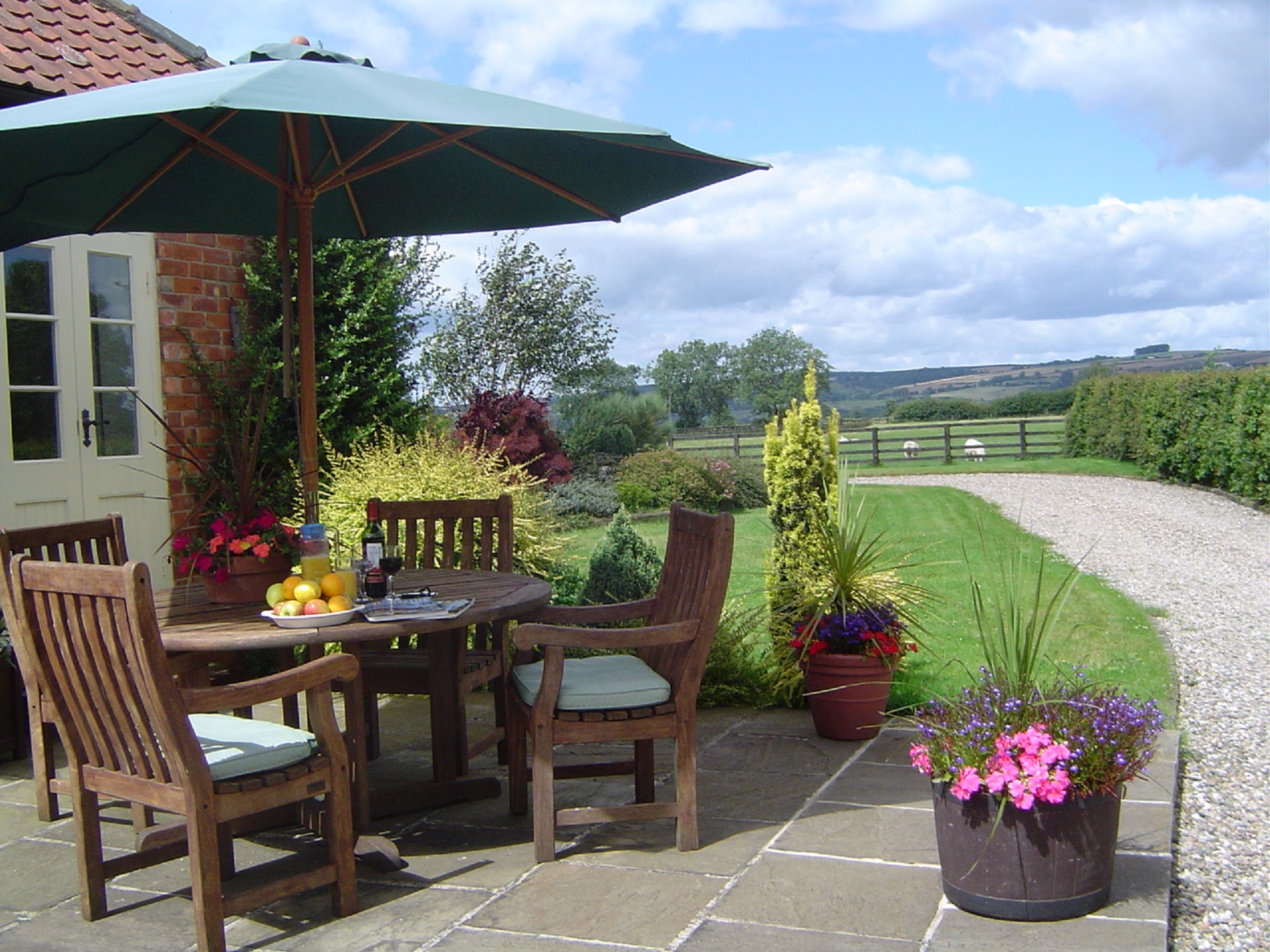 Granary Cottage & The Stables Cottage