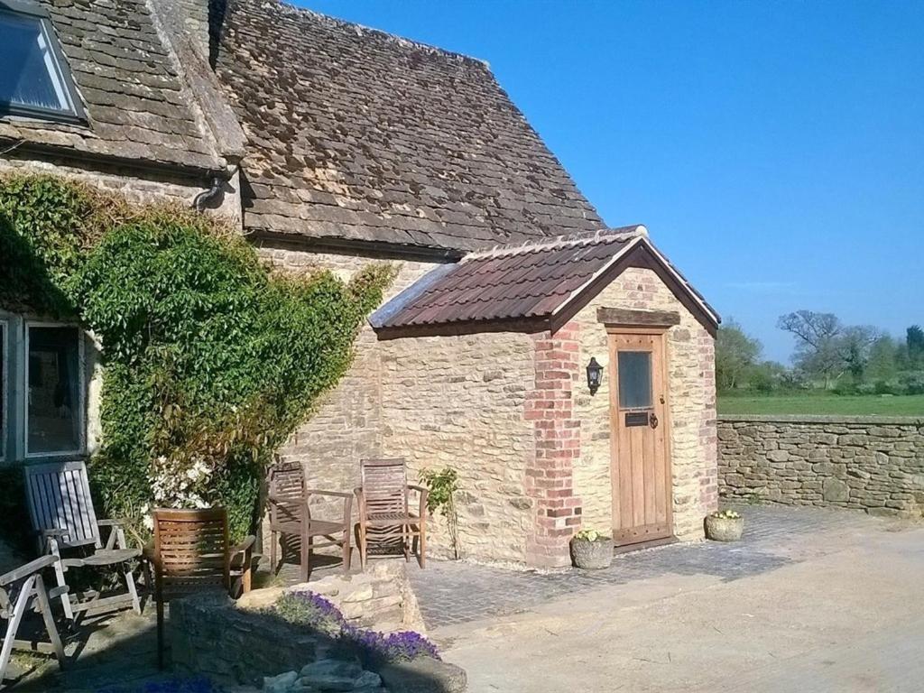 Battens Farm Cottages